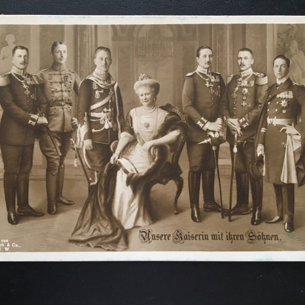 Unsere Kaiserin mit ihren Söhnen - Kaiserin Auguste Viktoria 270076 TH