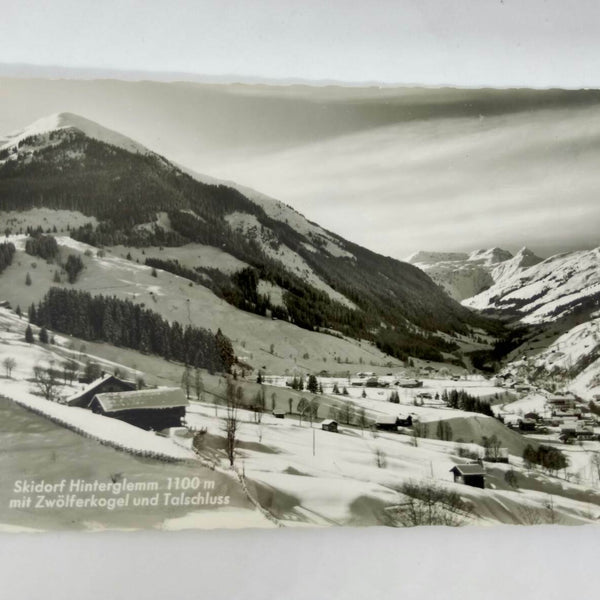 Salzburg Skidorf Hinterglemm 1100m mit Zwölferkogel und Talschluss 60033