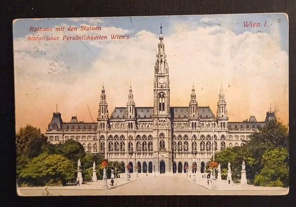 Wien Rathaus Mit Statuen 30087 gr I