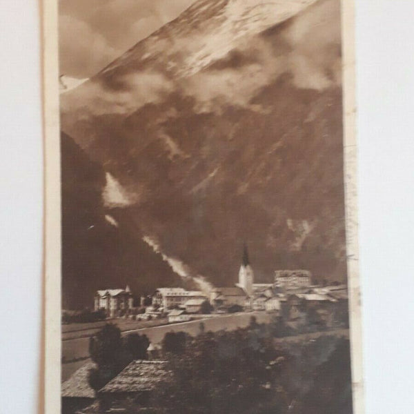 Krimml,1076m, mit den Wasserfällen.25006