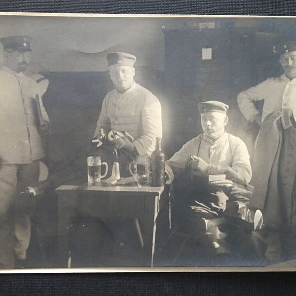 Soldaten Porträt Uniform Bierglas Flasche Bart Militär Krieg 400873 TH