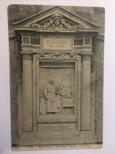 Paris Rue d‘ Assas, le Monument Tarnier. 644.