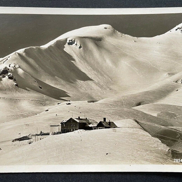 Nebelhorn Allgäuer Alpen Gebirge Haus Schnee Bayern Deutschland 410103 TH C
