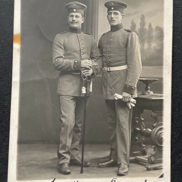 Porträt Soldaten Uniform Schirmmütze Degen Bart Militär Krieg Landshut 410105 TH