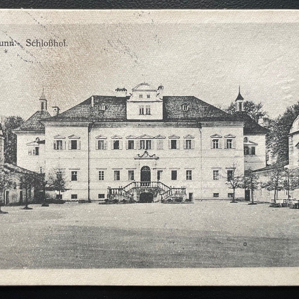 Hellbrunn Schlosshof Gebäude Garten Park Baum Salzburg Österreich 600192A TH D